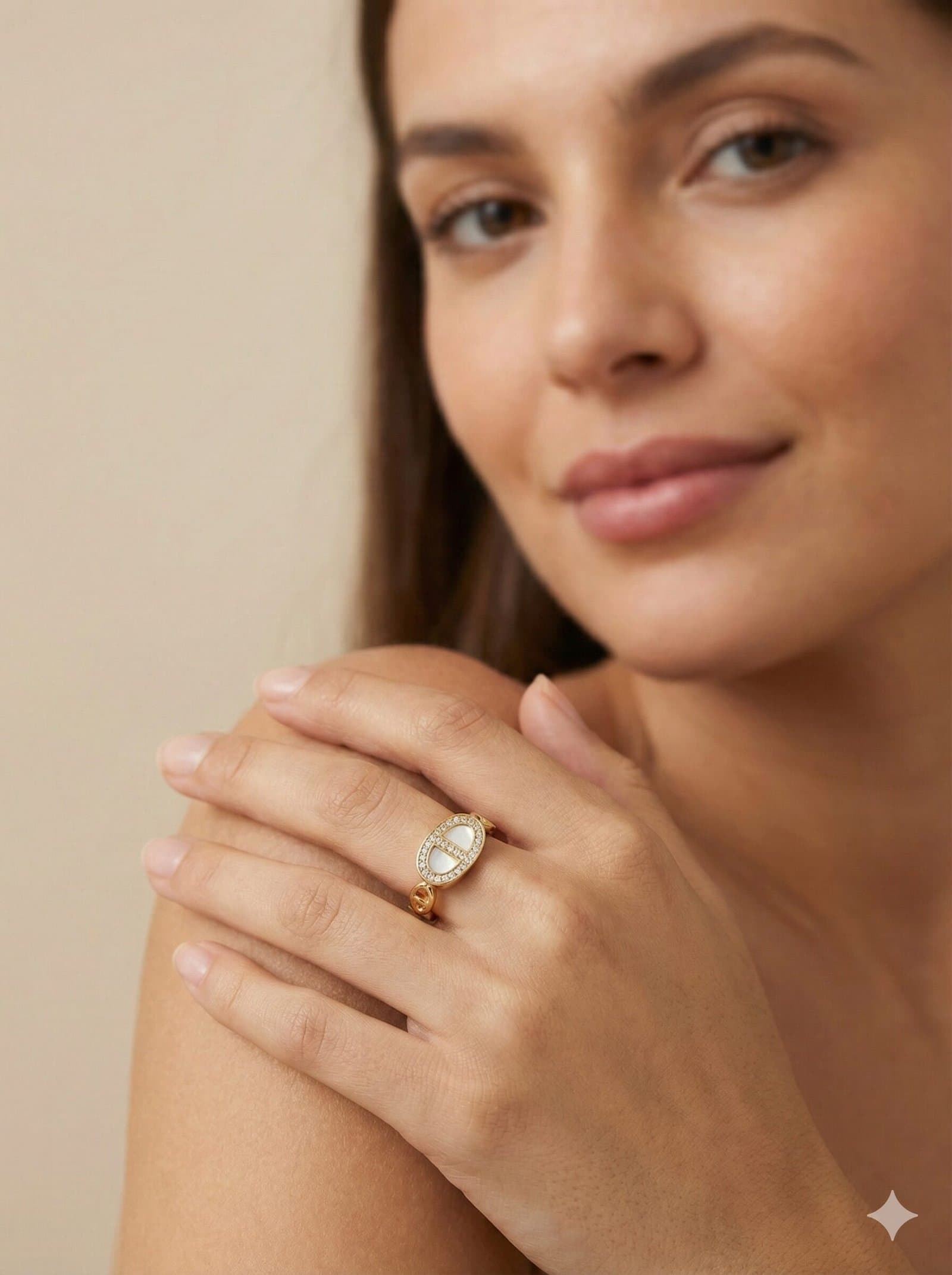 Gold-Tone Marine Link Ring with Oval Pave Halo and Pearlescent Inlay — image 3