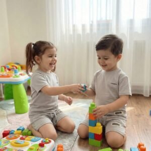 the "hi fashion" unisex grey co ord set